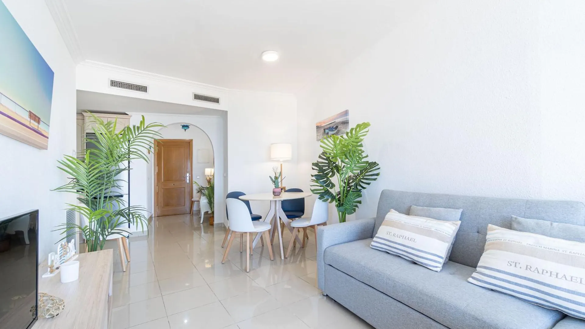 Badia De Roses 2 New Apartment
